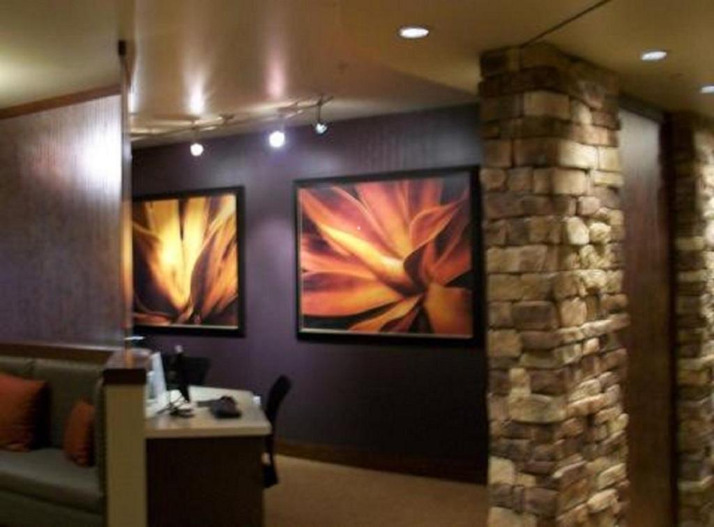 Ledgestone Hotel Yakima Esterno foto