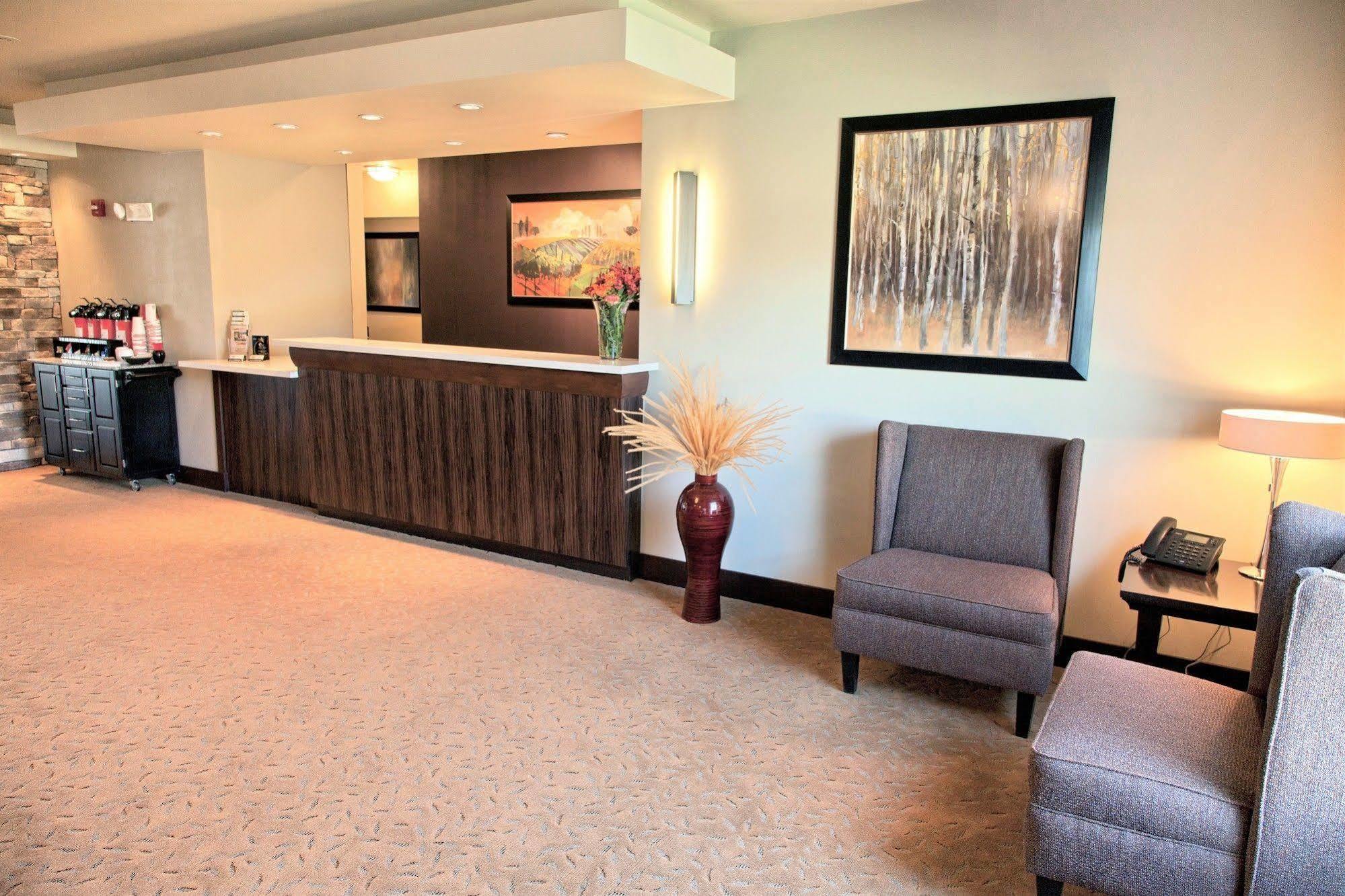 Ledgestone Hotel Yakima Esterno foto