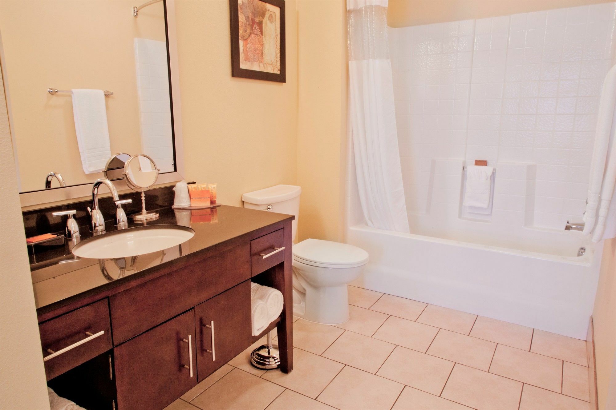 Ledgestone Hotel Yakima Esterno foto